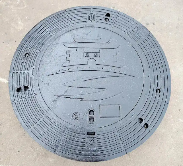 新泰球墨铸铁井盖定制款展示
